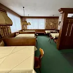 Kristall Bed & Breakfast Flirsch